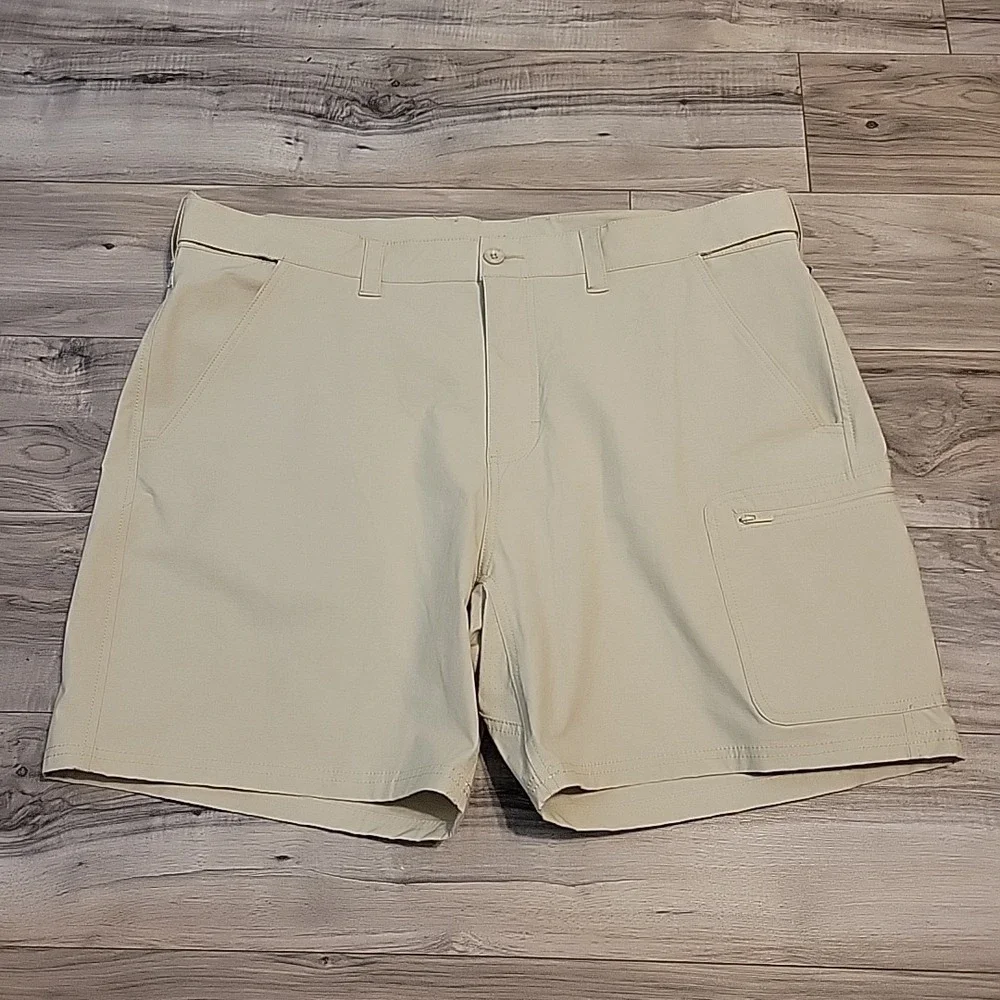 Huk‎ Next Level Shorts Mens XXL Beige Performance Fishing Stretch Outdoor NEW